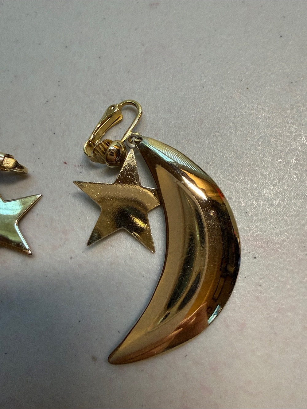 Vintage Goldtone Moon and Star Drop Earrings - Women Jewelry - Picture 2 of 4